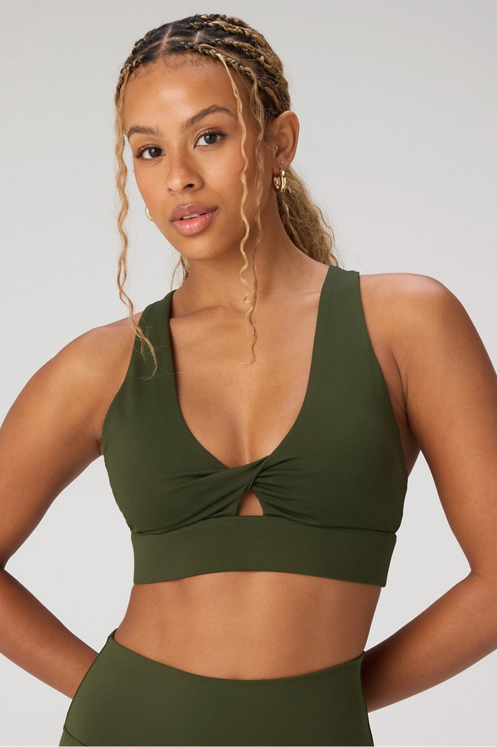 OASIS TWIST SPORTS BRA