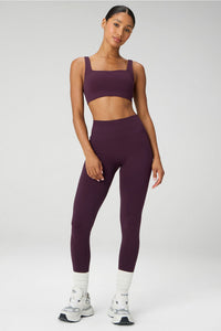 SLEEK SEAMLESS SQUARE NECK LOW IMPACT BRA