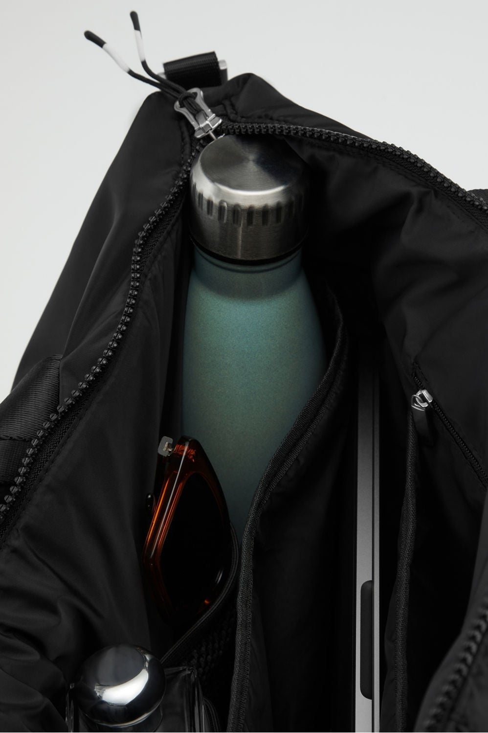 THE EVERYDAY TOTE