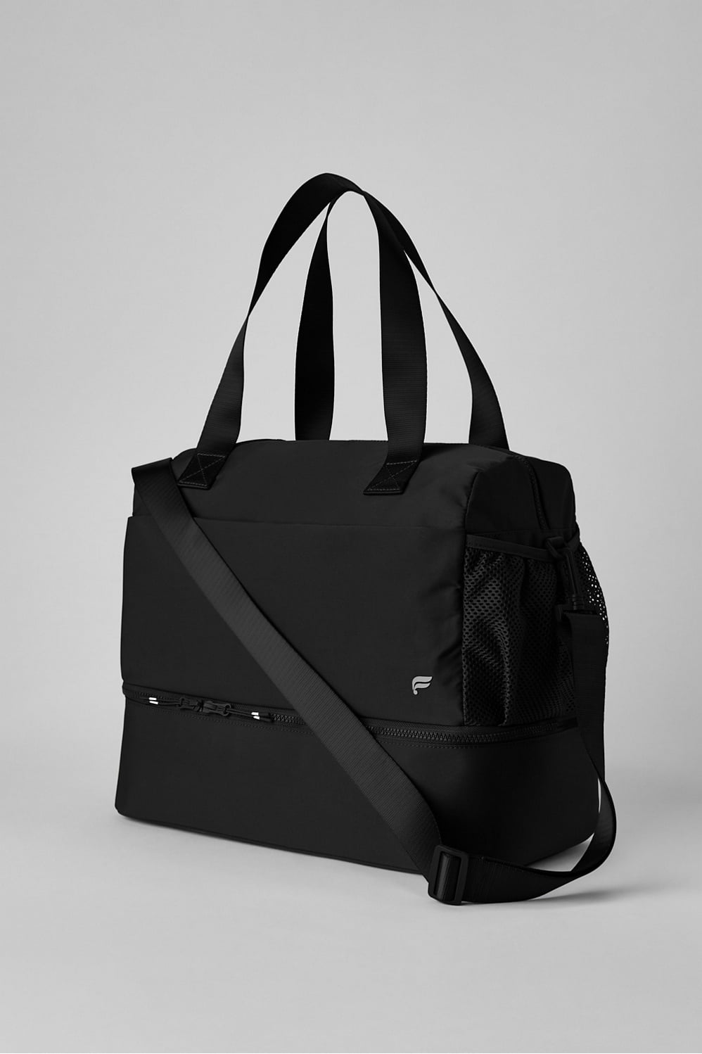 THE ESSENTIAL GYM BAG
