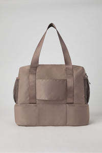 THE ESSENTIAL GYM BAG