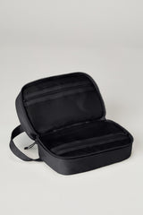 THE SMALL TOILETRY BAG