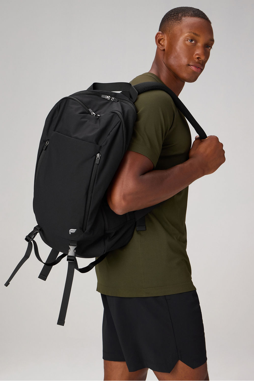 THE SLEEK BACKPACK