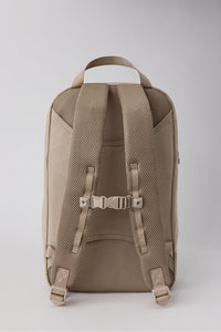 THE SLEEK BACKPACK