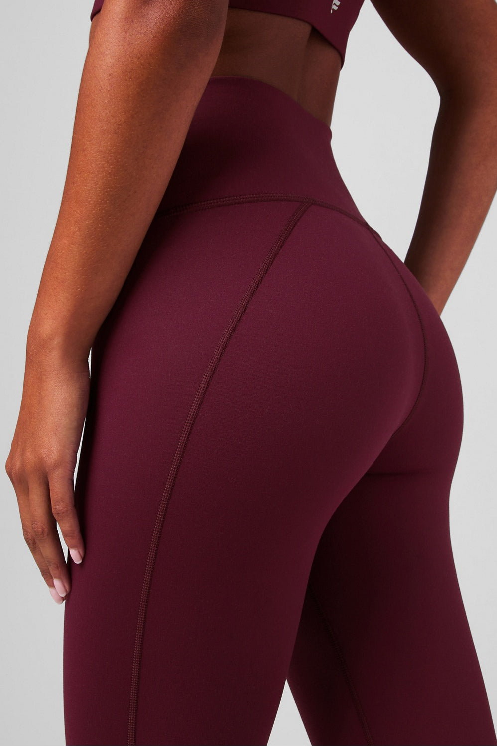 DEFINE HIGH-WAISTED 7-8