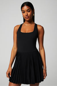 HOT SHOT PLEATED CLASSIC MINI DRESS