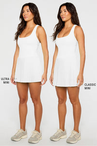 HOT SHOT PLEATED CLASSIC MINI DRESS