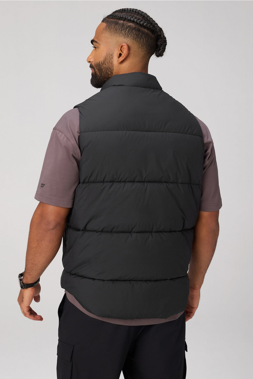 THE ESSENTIAL PUFFER VEST