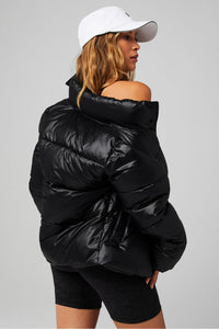 ESSENTIAL SHINE PUFFER