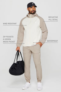 THE WATERPROOF RAIN JACKET