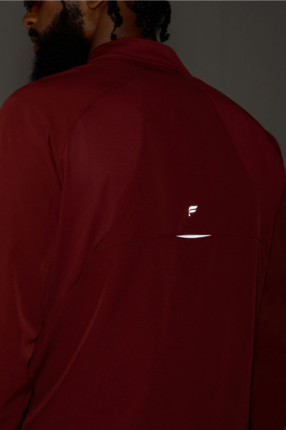 THE O2 RUN JACKET