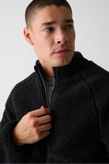 THE SUMMIT HIGH PILE FLEECE JACKET