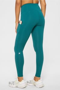 ON-THE-GO HIGHWAISTED LEGGING-SHORT