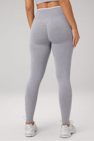 SEAMLESS SCRUNCH LEGGING-SHORT