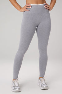 SEAMLESS SCRUNCH LEGGING-SHORT
