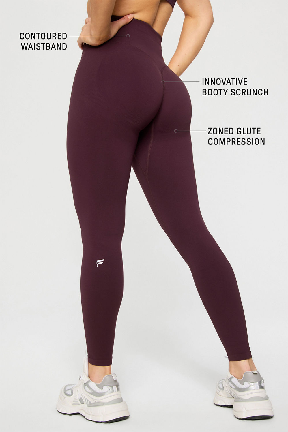 SEAMLESS SCRUNCH LEGGING-SHORT