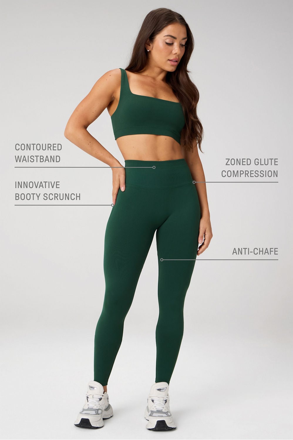 SEAMLESS SCRUNCH LEGGING-SHORT