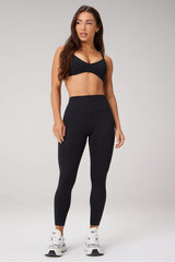 THE NO-SEAM PURELUXE TLC LEGGING-SHORT