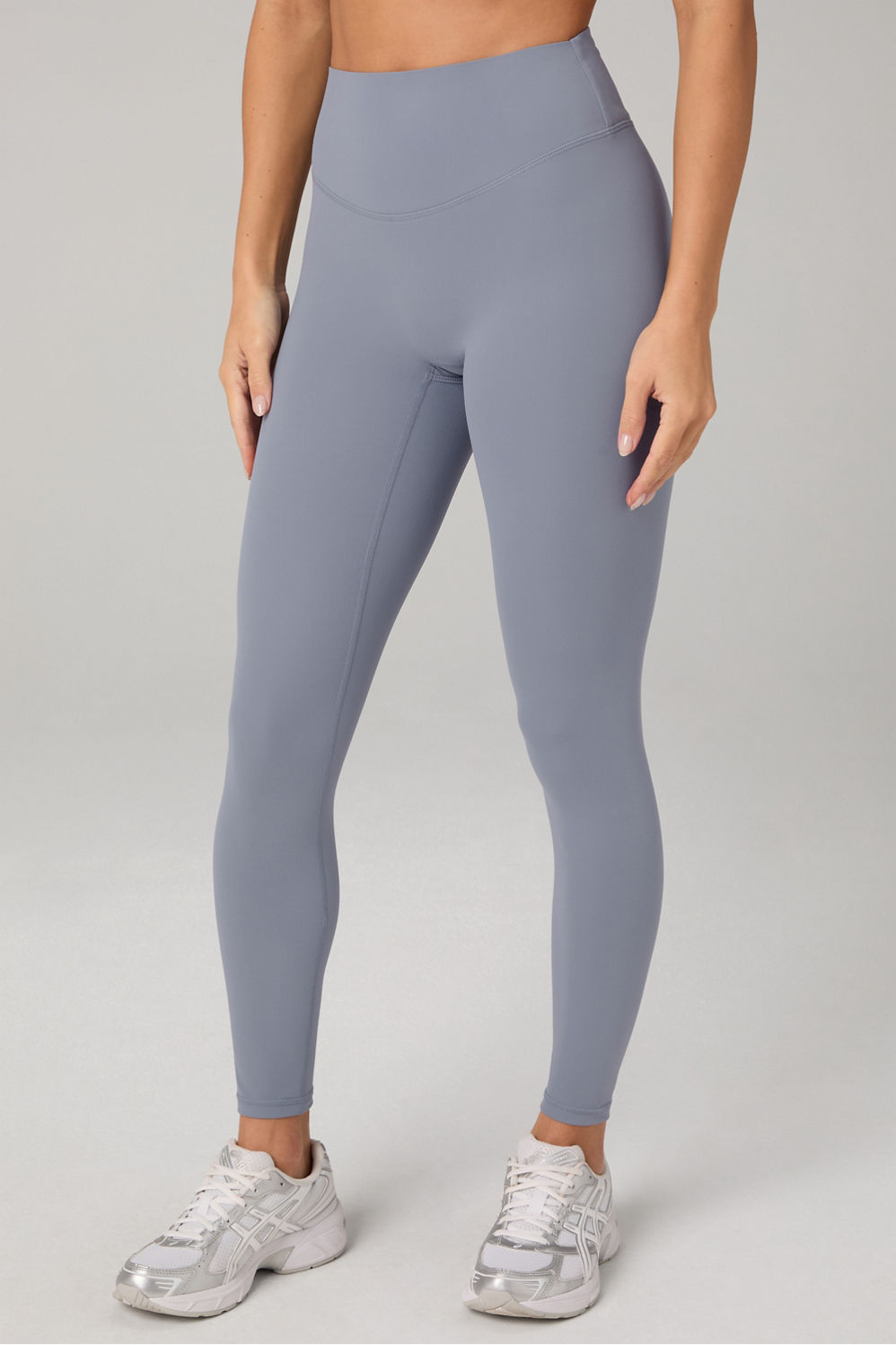 THE NO-SEAM PURELUXE TLC LEGGING-SHORT