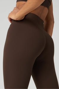 THE NO-SEAM PURELUXE TLC LEGGING-SHORT