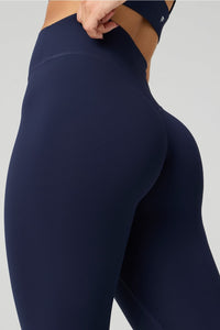 THE NO-SEAM PURELUXE TLC LEGGING-SHORT