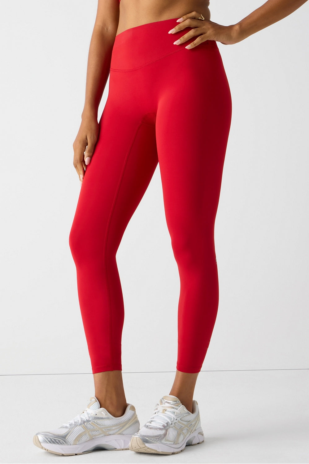 THE NO-SEAM PURELUXE TLC LEGGING-SHORT
