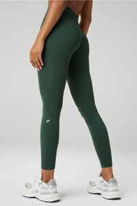 THE NO-SEAM PURELUXE TLC LEGGING-SHORT