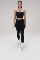 SEAMLESS SCRUNCH LEGGING-SHORT
