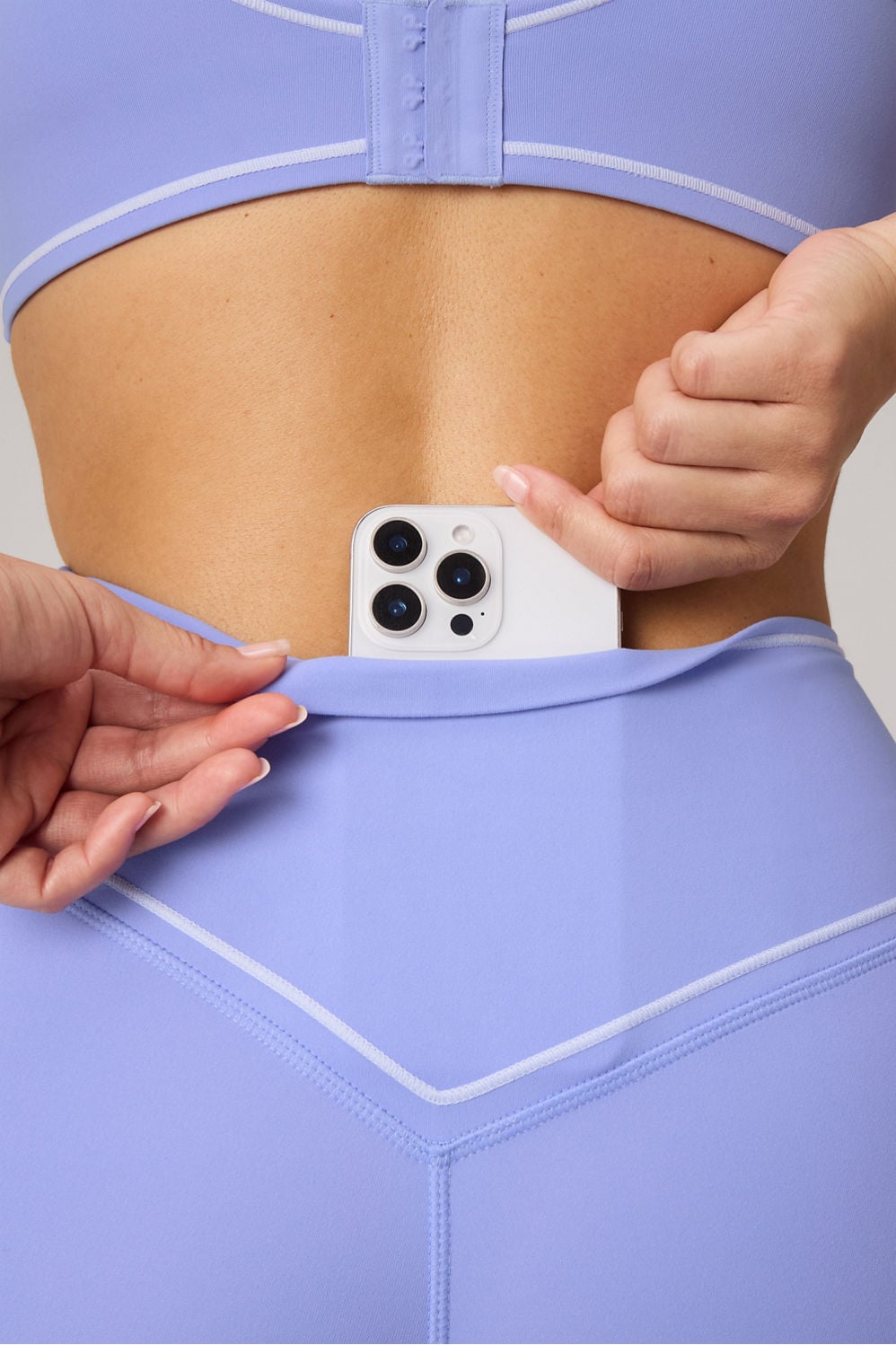 THE NO-SEAM PURELUXE TLC LEGGING
