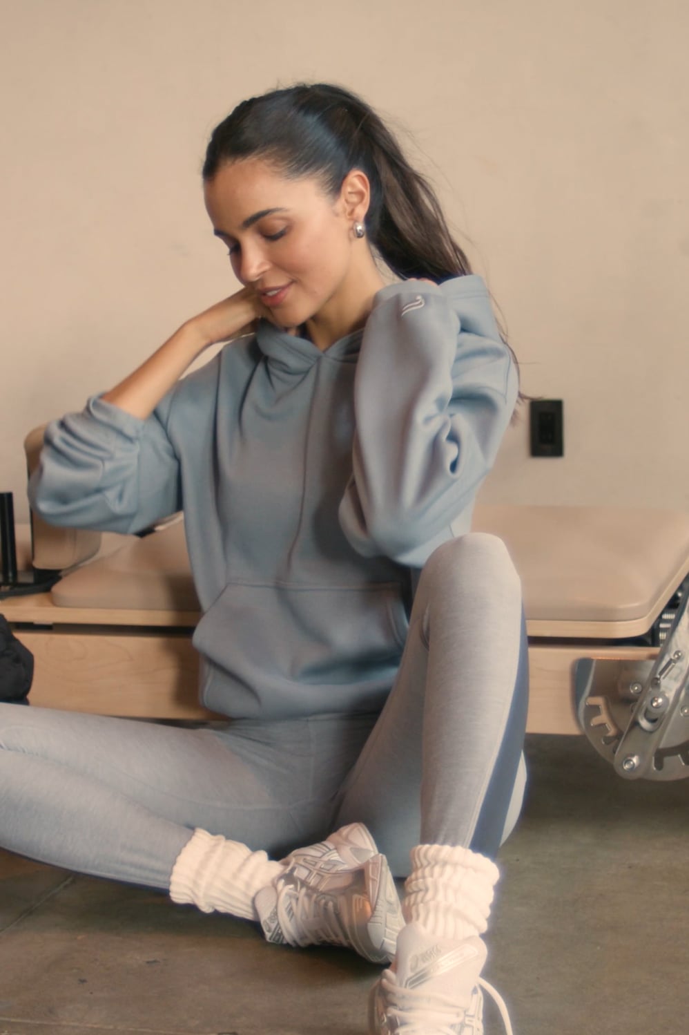 COZY FLEECE HOODIE