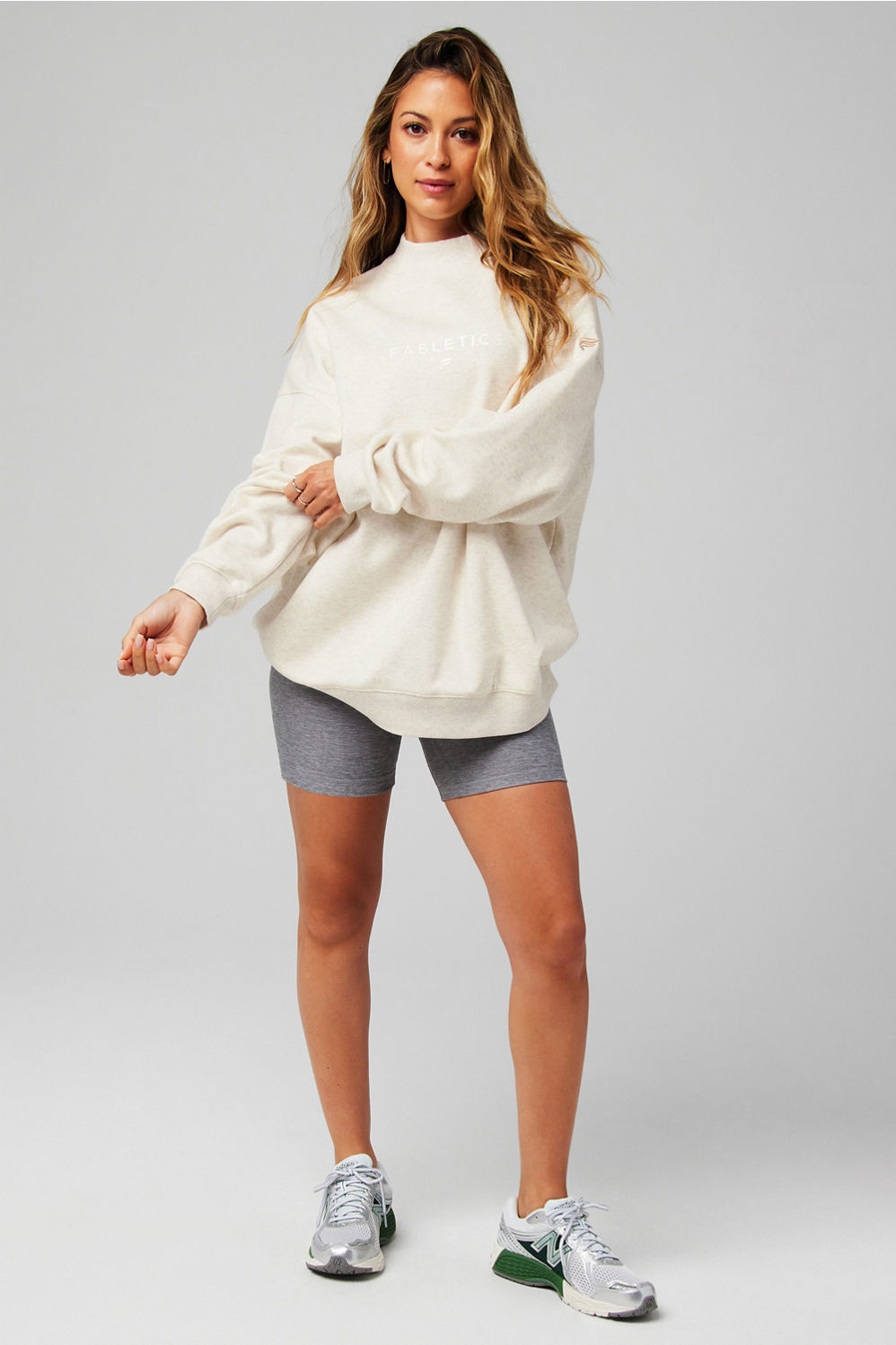 COZY FLEECE OVERSIZED MOCK NECK SWEATSHIRT