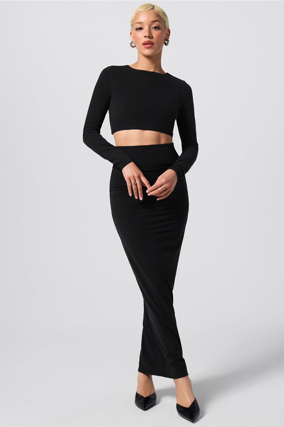 SLEEK LONG SLEEVE TOP