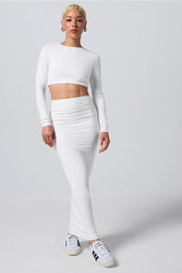 SLEEK LONG SLEEVE TOP