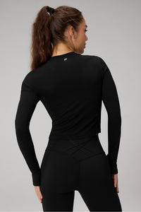 FEATHER TECH+ CROPPED LONG-SLEEVE TOP
