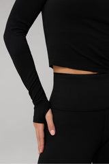 FEATHER TECH+ CROPPED LONG-SLEEVE TOP