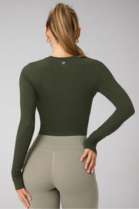 FEATHER TECH+ CROPPED LONG-SLEEVE TOP
