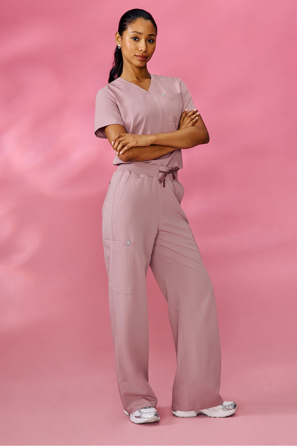 HIGH-RISE WIDE LEG SCRUB PANT