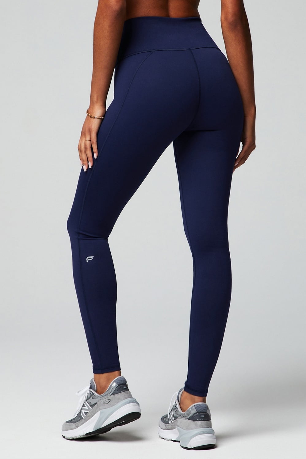 HIGH-WAISTED SOLID POWERHOLD LEGGING