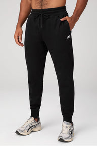 THE GO-TO JOGGER