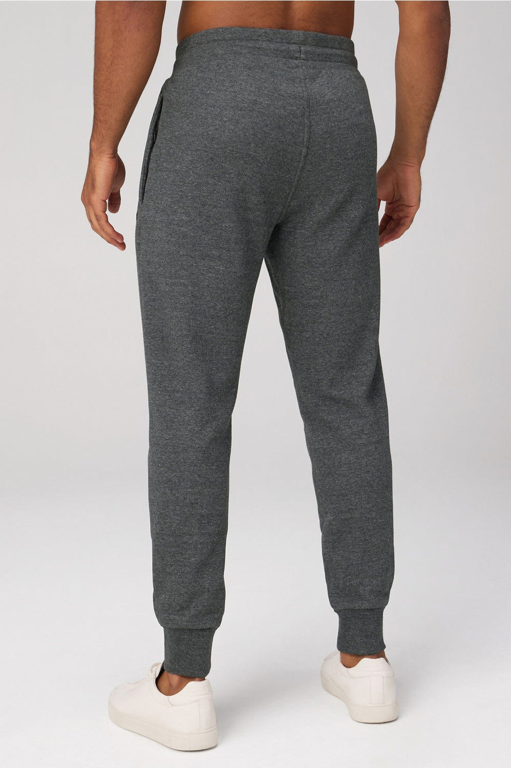 THE GO-TO JOGGER