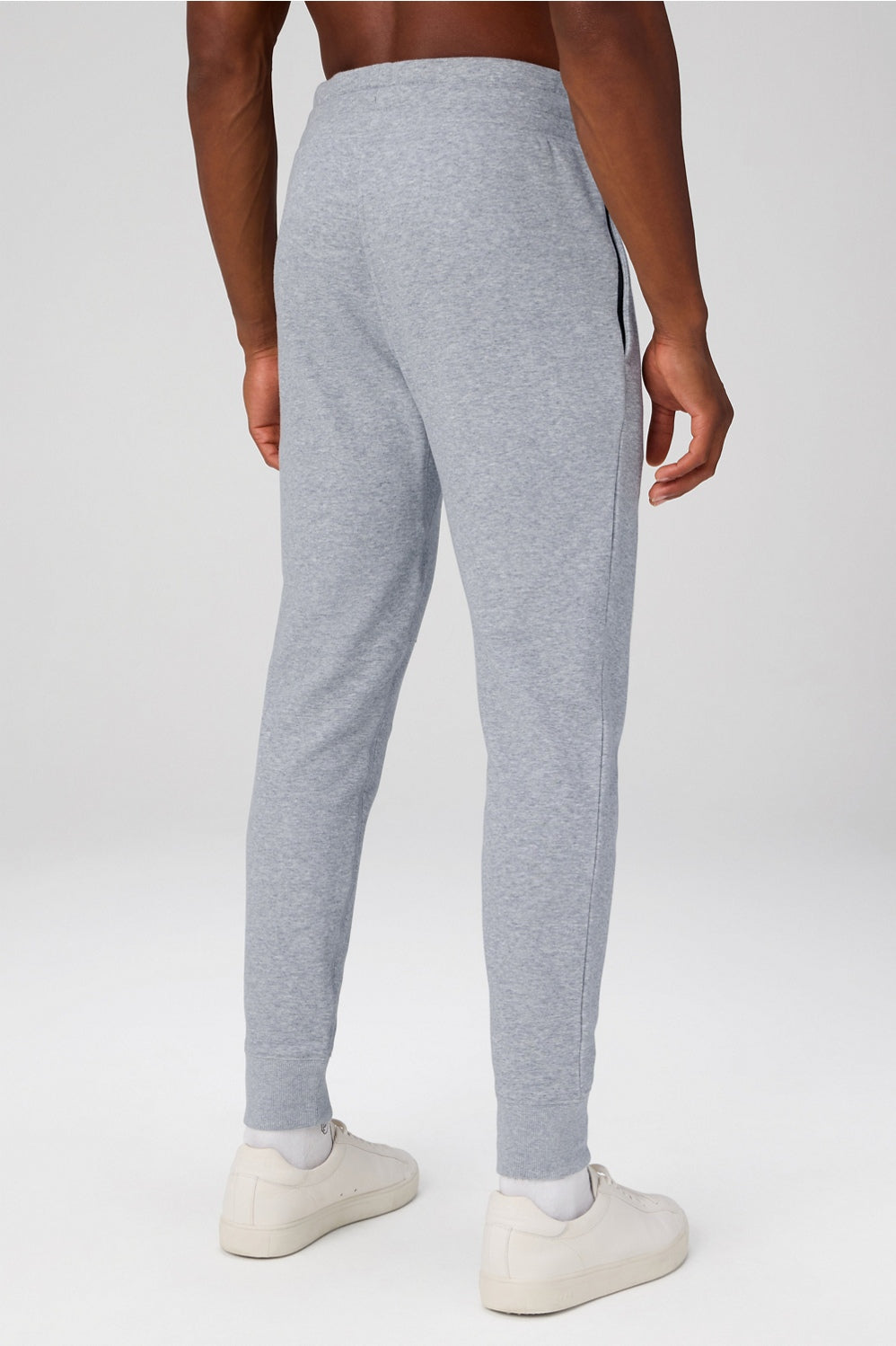 THE GO-TO JOGGER