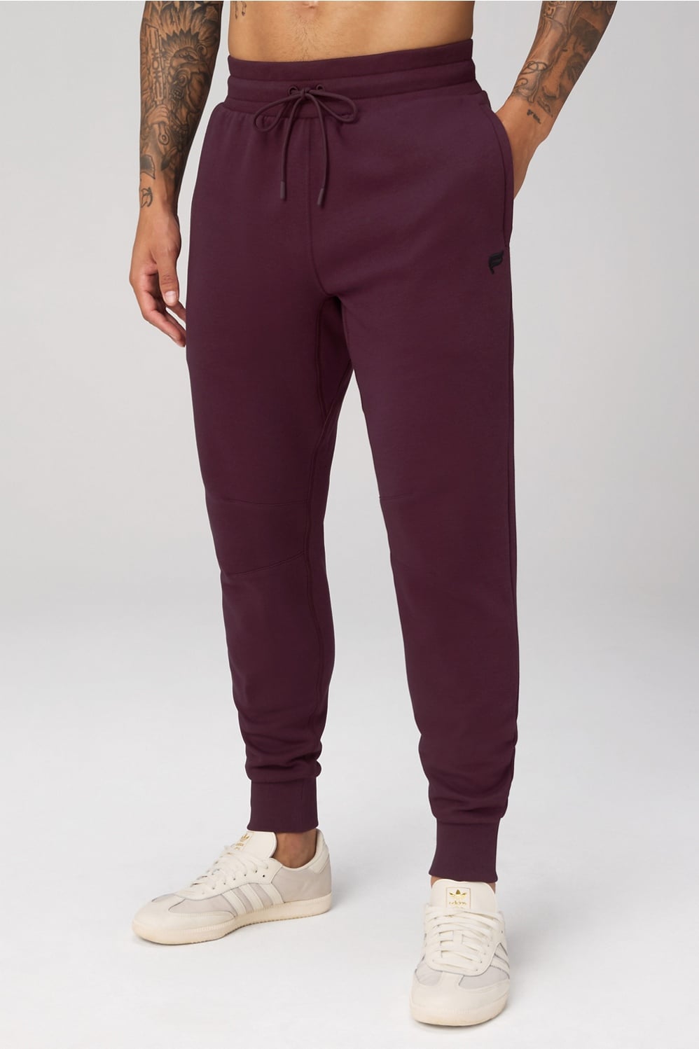 THE GO-TO JOGGER