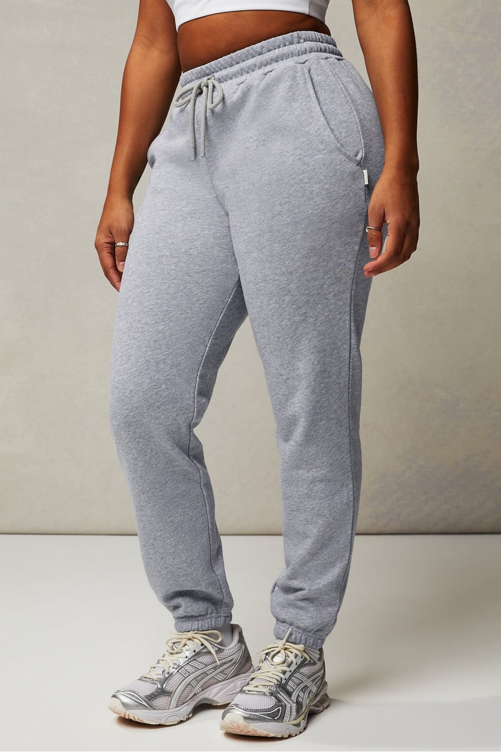 YEAR ROUND TERRY HIGH-WAISTED SWEATPANT - SHORT