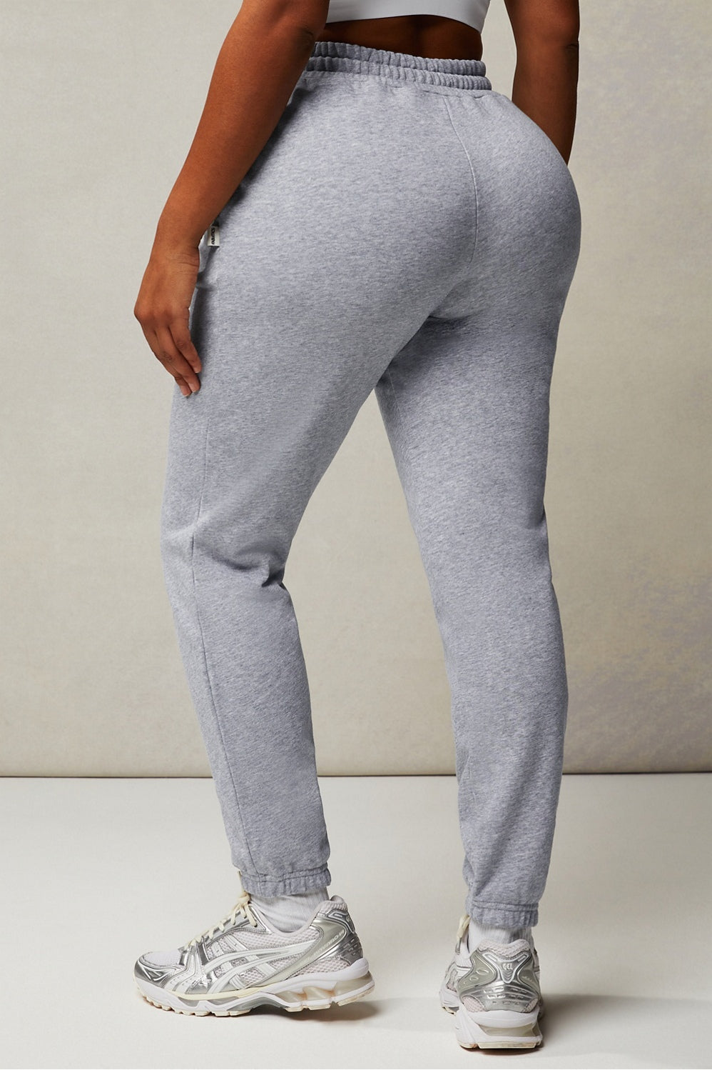 YEAR ROUND TERRY HIGH-WAISTED SWEATPANT - SHORT
