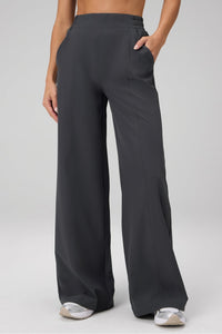 DOWNTOWN WIDE LEG PANT - SHORT