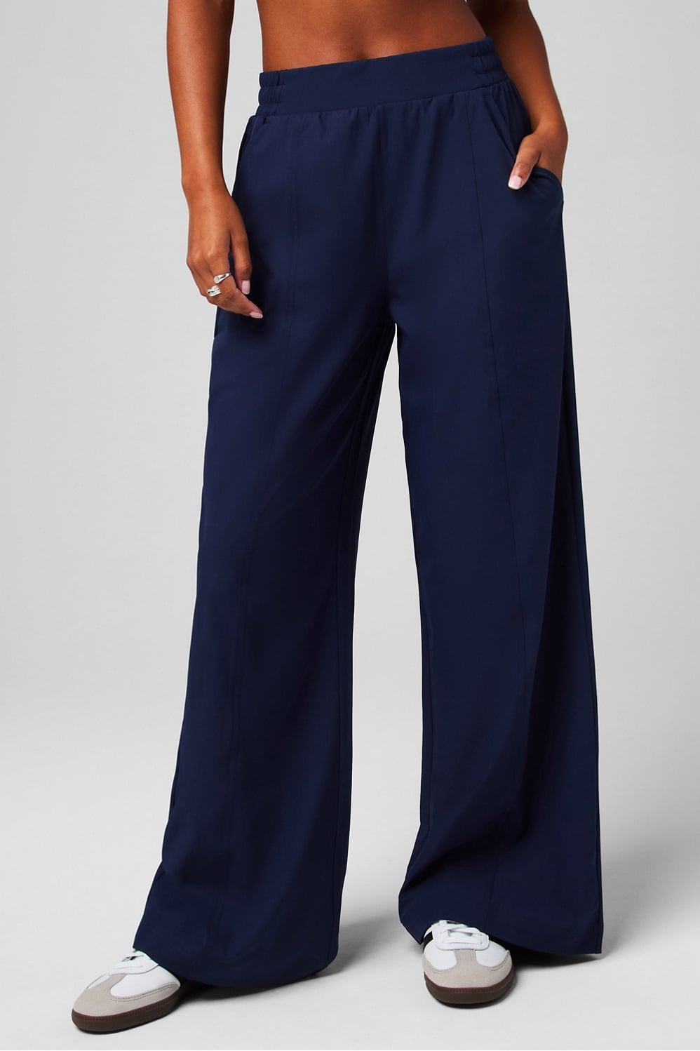 DOWNTOWN WIDE LEG PANT - SHORT