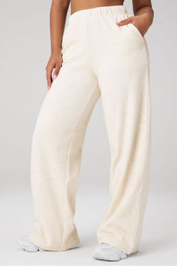 COZY FLEECE WIDE LEG SWEATPANT-SHORT