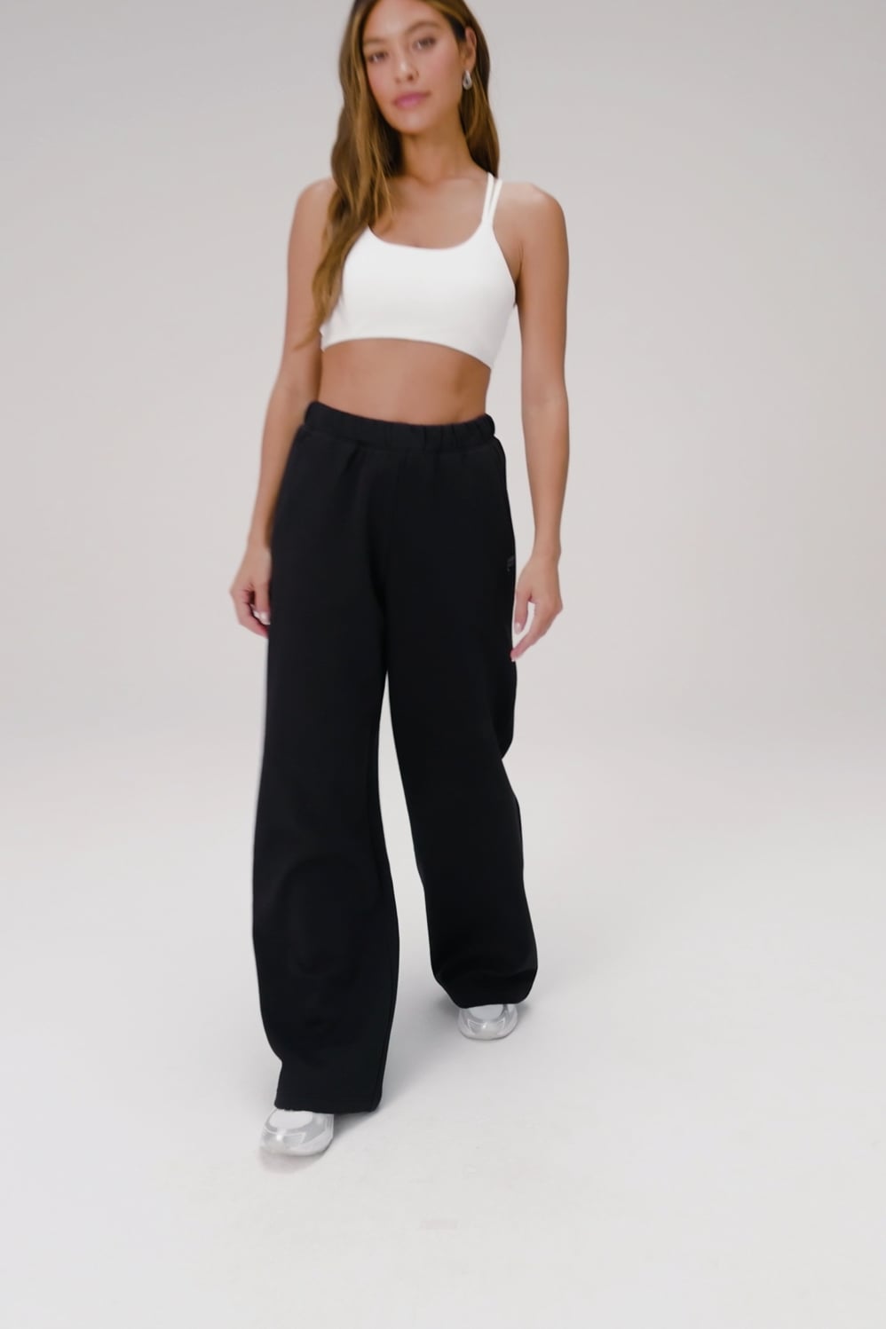 COZY FLEECE WIDE LEG SWEATPANT-SHORT