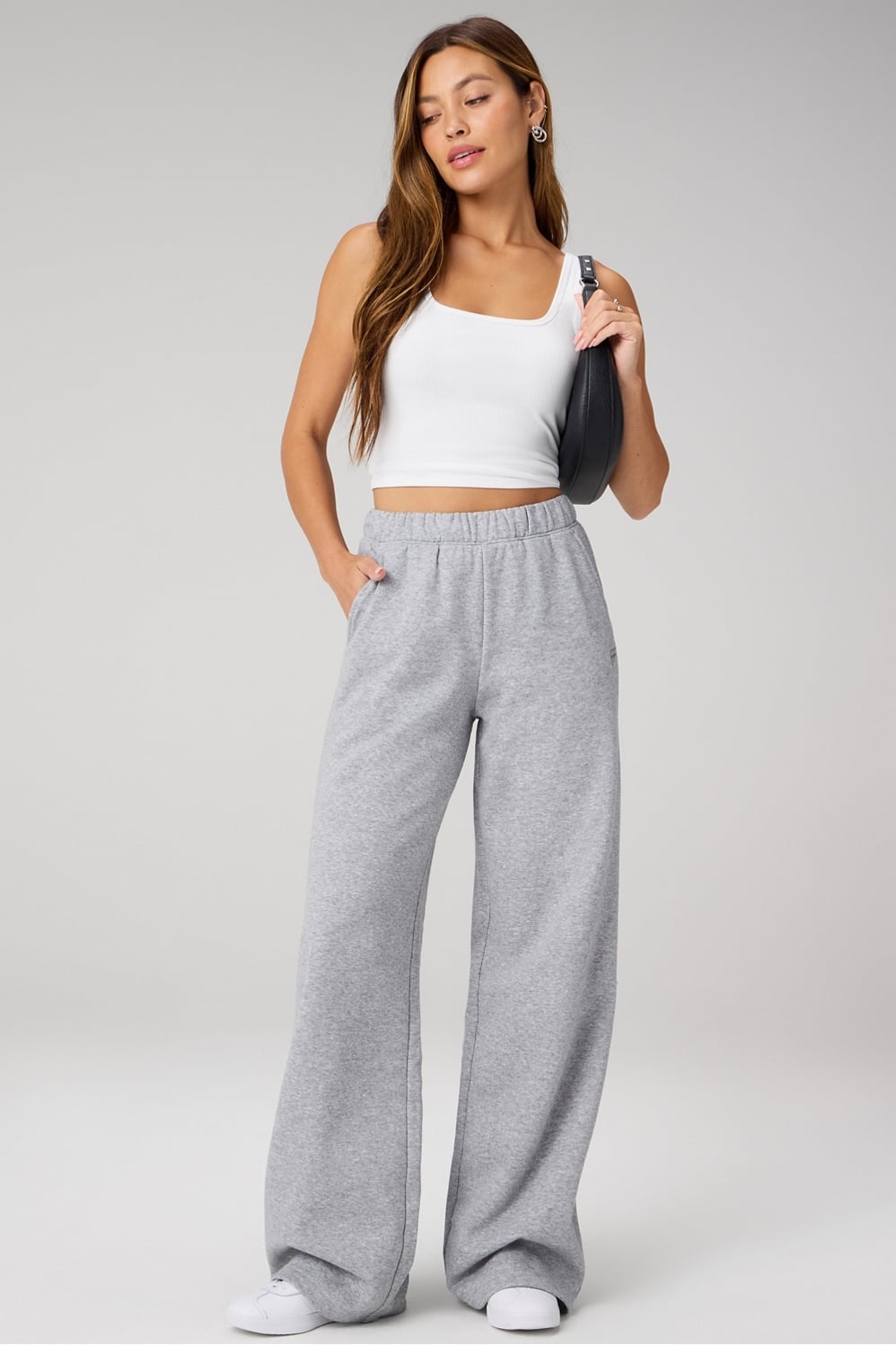 COZY FLEECE WIDE LEG SWEATPANT-SHORT