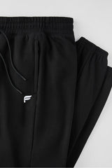 THE GO-TO SWEATPANT